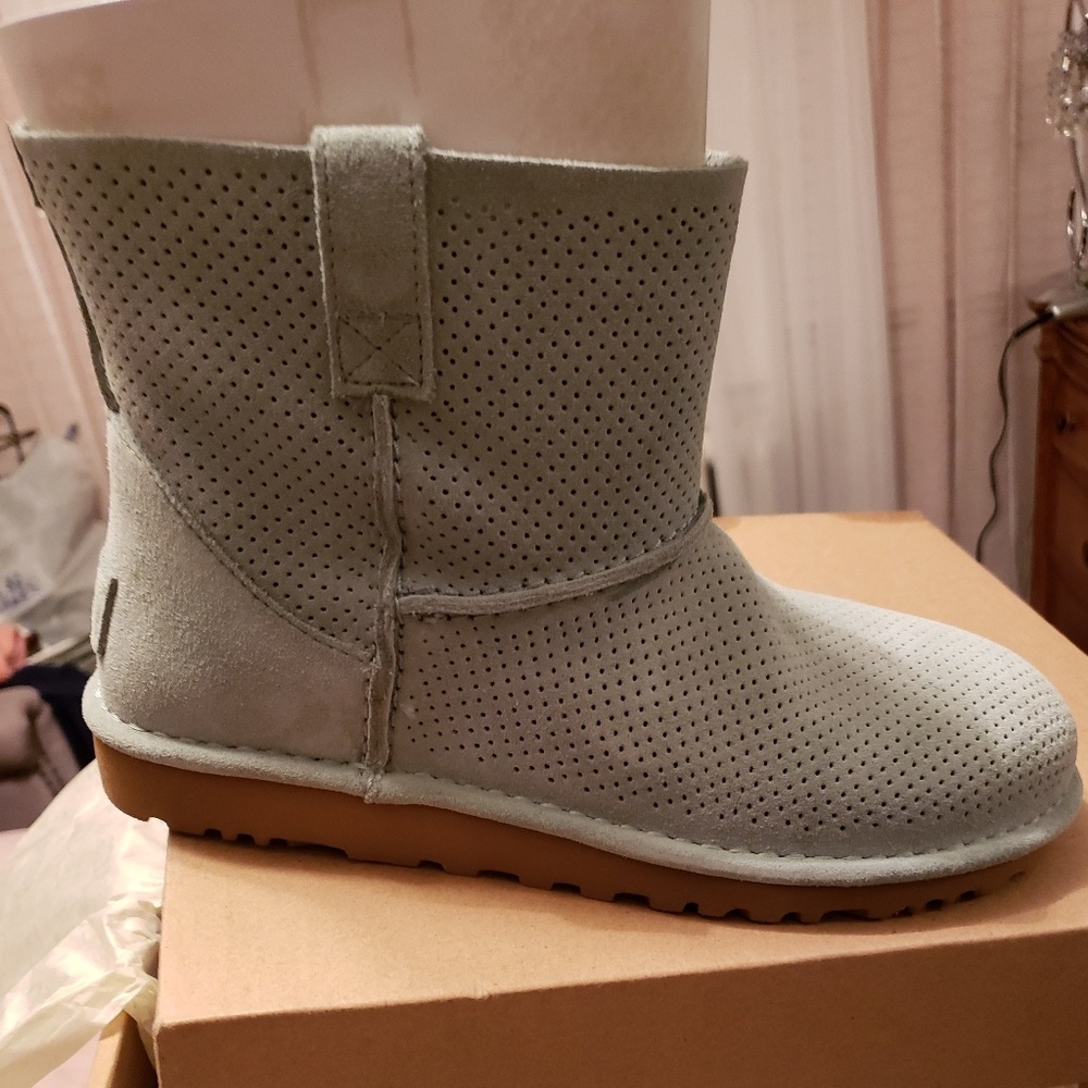 Uggs